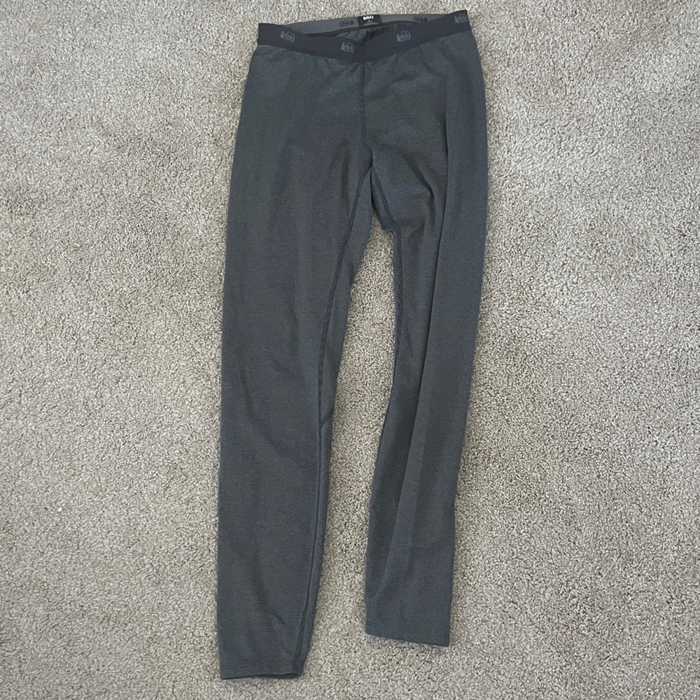 REI base layer leggings. EUC